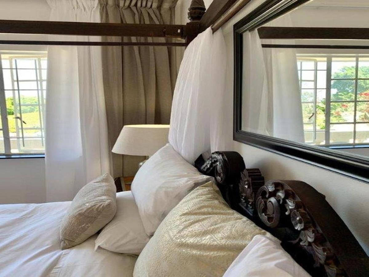 Busa Guest House East London Buitenkant foto