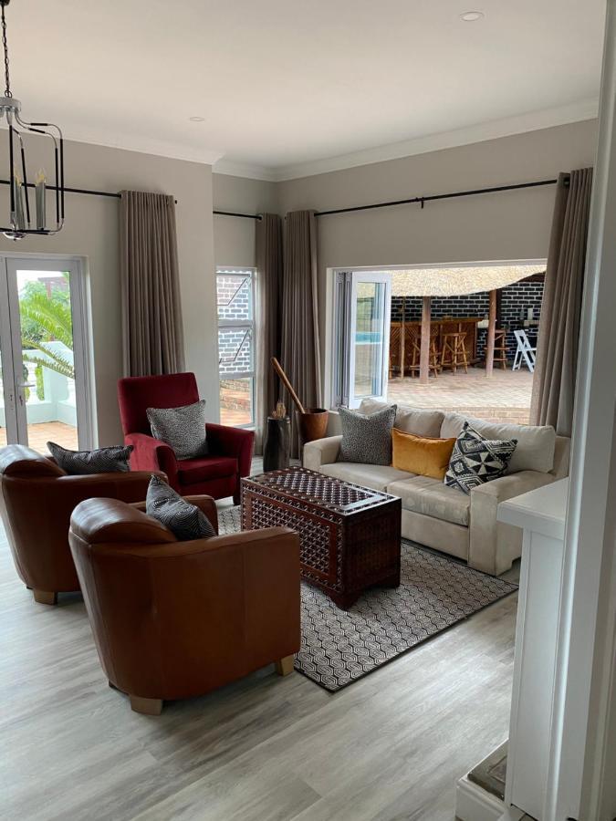 Busa Guest House East London Buitenkant foto